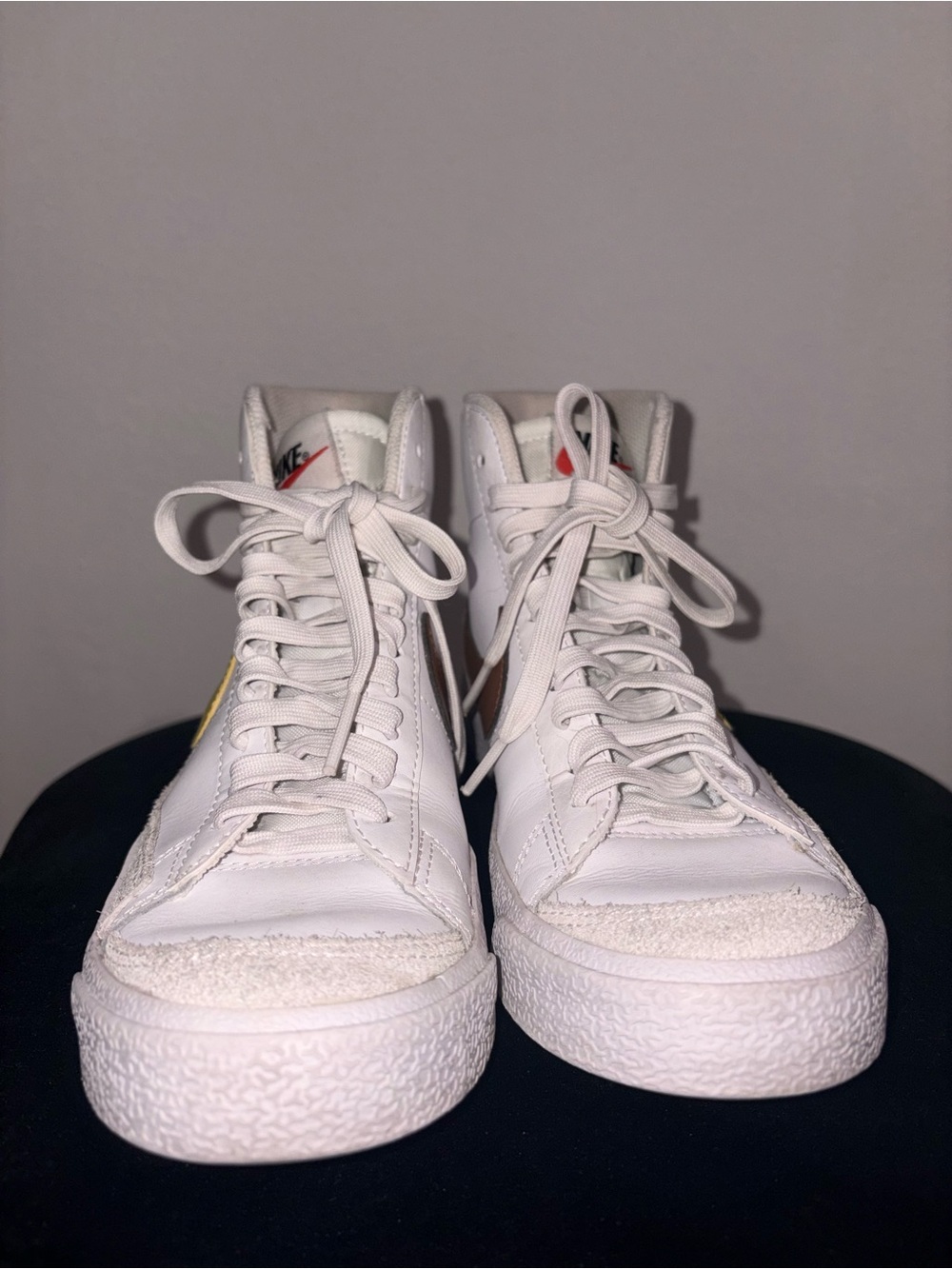 Nike Kids White High-Top Sneakers Size 4.5Y - Used